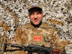 «Огромный привет из зоны специальной военной операции»: Сергей Салмин поздравил жительниц Оренбургской области с 8 марта