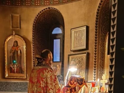 АРХИЕРЕЙСКОЕ БОГОСЛУЖЕНИЕ В СВЯТО-ГЕОРГИЕВСКОМ КАФЕДРАЛЬНОМ СОБОРЕ В НОВОГОДНЮЮ НОЧЬ