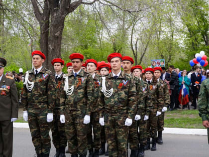 Педагог Юрий Кудряшов уже 50 лет растит из соль-илецких детей патриотов