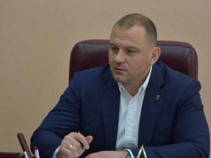 Сергей Салмин расскажет о транспортной реформе и проблемах с собаками в прямом эфире