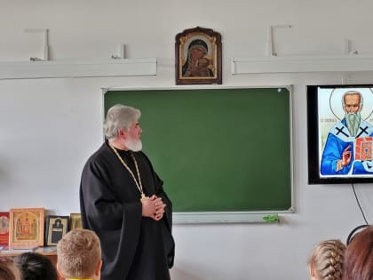 КОНЦЕРТ, ПОСВЯЩЕННЫЙ ДНЮ СЛАВЯНСКОЙ ПИСЬМЕННОСТИ И КУЛЬТУРЫ В ПАНТЕЛЕИМОНОВСКОМ ХРАМЕ ОРСКА