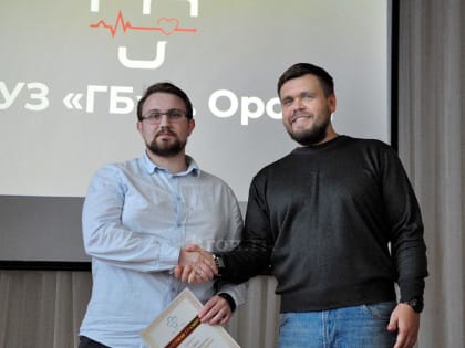 Хирург не механик, не чинит, а лечит