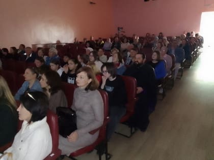 БЛАГОТВОРИТЕЛЬНЫЙ КОНЦЕРТ В ПОЛЬЗУ НАШИХ ВОИНОВ СОСТОЯЛСЯ В СВЕТЛОМ
