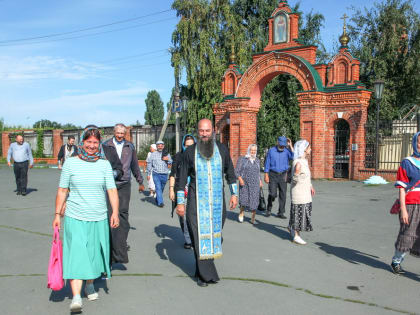 Панихида в Покровском храме Орска