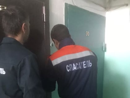 В Оренбурге полиция проникла в квартиру, где удерживали кричащего ребенка