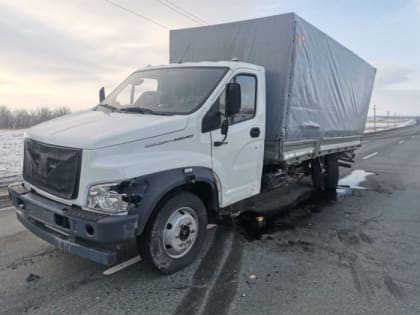 На трассе Оренбург-Орск столкнулись ГАЗ и «Ларгус». Погибли двое