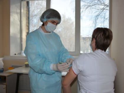 В Оренбуржье более 854 тыс жителей прошли полную вакцинацию от коронавируса