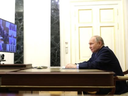 Путин поручил повысить размер выплат пострадавшим из-за паводка