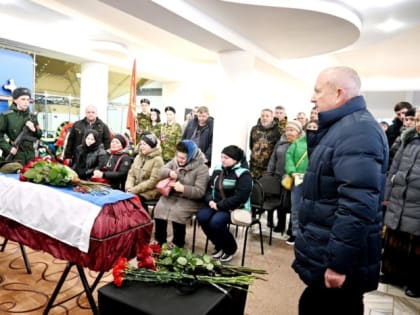 В Оренбуржье простились с Ильёй Петровым, погибшим в ЛНР