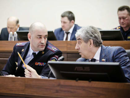 Депутаты Заксобрания на первом заседании заслушают отчет о работе полиции Оренбуржья