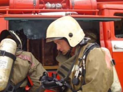 В Оренбурге ночью горел ретро-клуб «33 и 1/3». Эвакуировались 40 посетителей