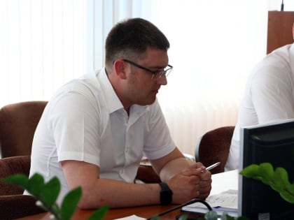 Как Учкин перешел из замов в замы