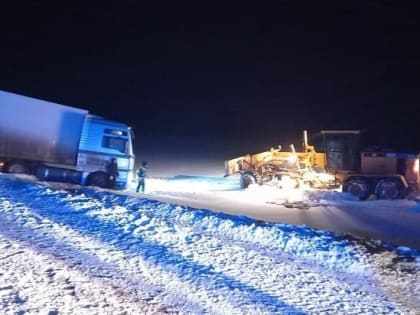 Полицейские помогли водителю из Воронежской области, попавшему в ДТП под Сорочинском