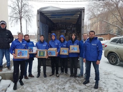 Оренбургские профактивисты собрали более 500 посылок военнослужащим землякам