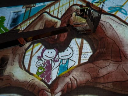 «Любовь» и «За нами стоят города»: В Оренбурге появятся два новых граффити