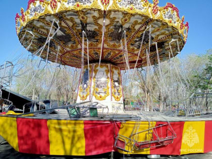 Прокуратура области начала проверку по факту падения карусели в парке Оренбурга