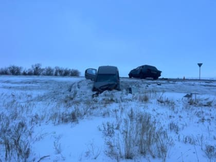 На трассе Гай-Орск столкнулись ВАЗ и «Черри». Пострадали четверо