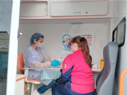 Автопробегом по ВИЧ. 400 жителей востока Оренбуржья прошли экспресс-тестирование