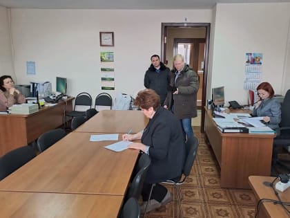 Кому по ночам спать спокойно, или Зачем в кабинете экс-руководителя горсовета замки сменили