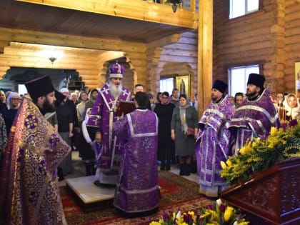 В Оренбург привезли мощи святой Матроны Московской