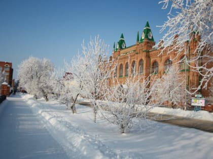 Начало года было непростым