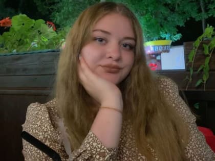 По улицам Ясного бродил тиранозавр