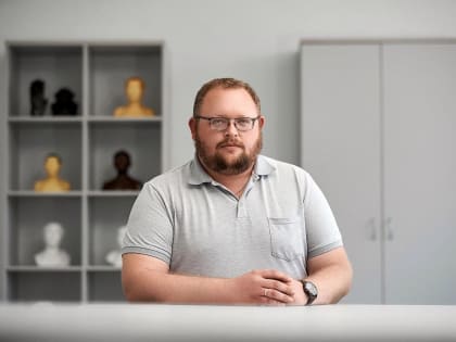 Евгений Ефремов, учитель русского языка и литературы из Бугуруслана, уверен: чтение учит детей свободно мыслить