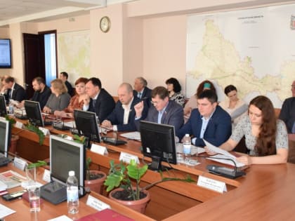 Депутаты Орска из-за личного мнения могут уволить председателя горсовета