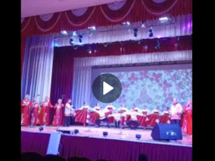 В пятницу, 24 февраля, в ДК «Криолит» состоялся гала-концерт фестиваля народного творчества «Обильный край, благословенный!»