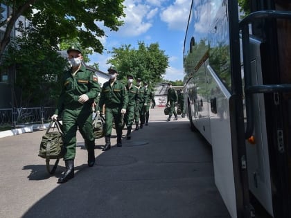 Власти Новотроицка обсудили меры поддержки семьям мобилизованных горожан