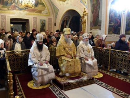 Православные жители Оренбуржья отмечают Рождественский сочельник