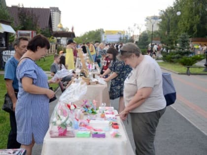 Бисероплетение и владение шашкой. В Оренбурге прошел казачий фестиваль