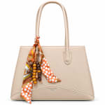 شنطة اسكارف سبحة جلد محبب DAVID JONES