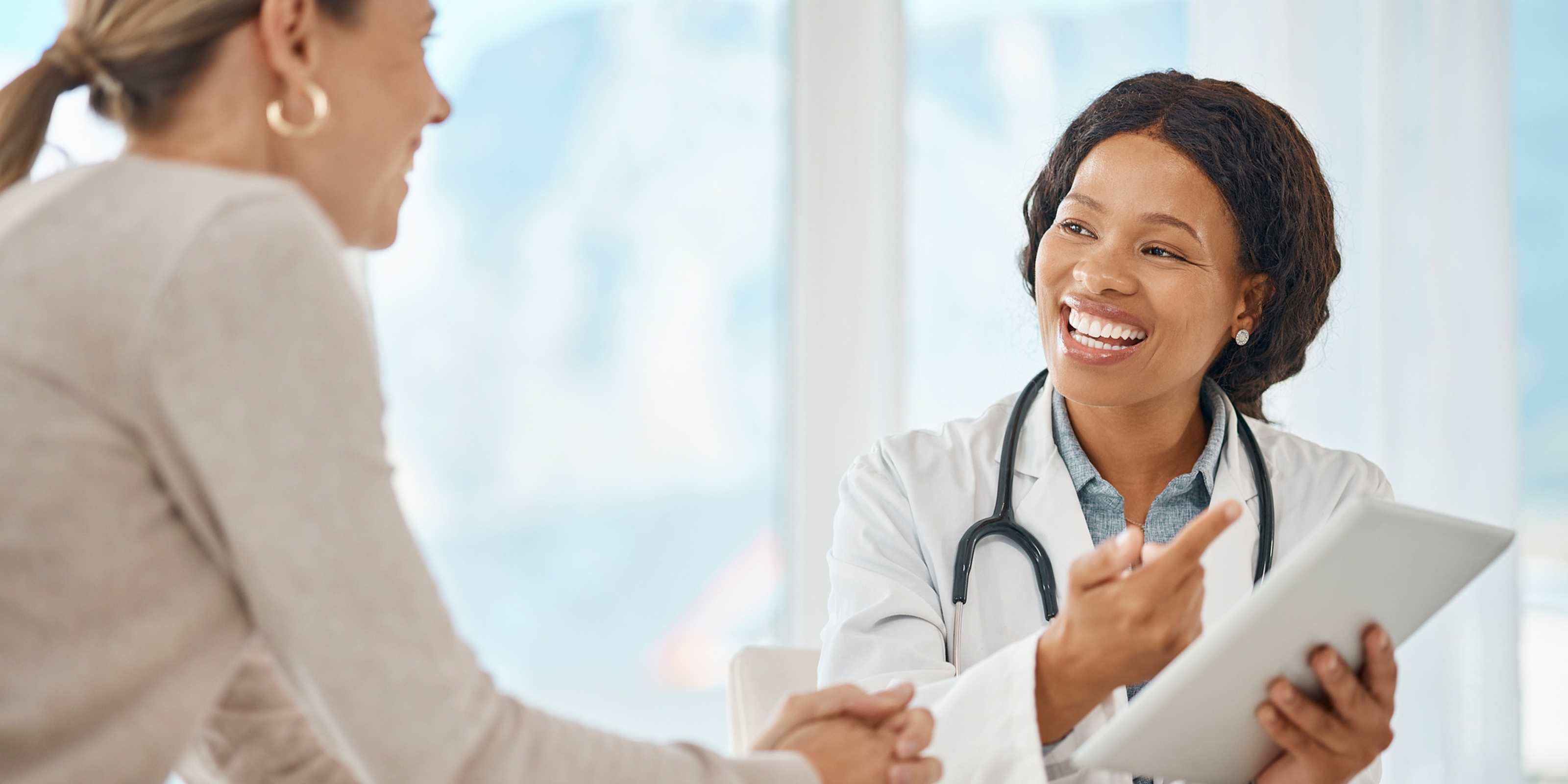 The Best AI Medical Scribes in 2025: Must-Have Features Article hero image