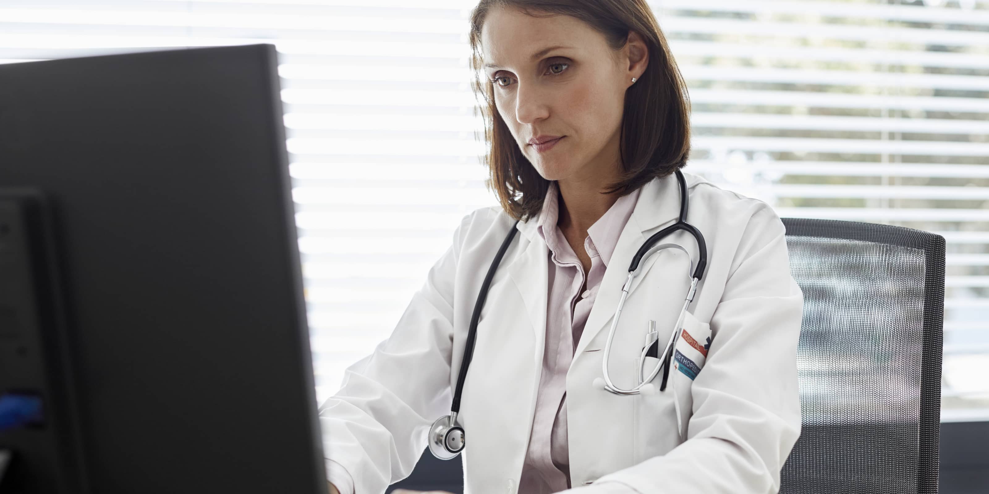 How Hospitals Are Adopting Secure Medical AI Systems article hero image
