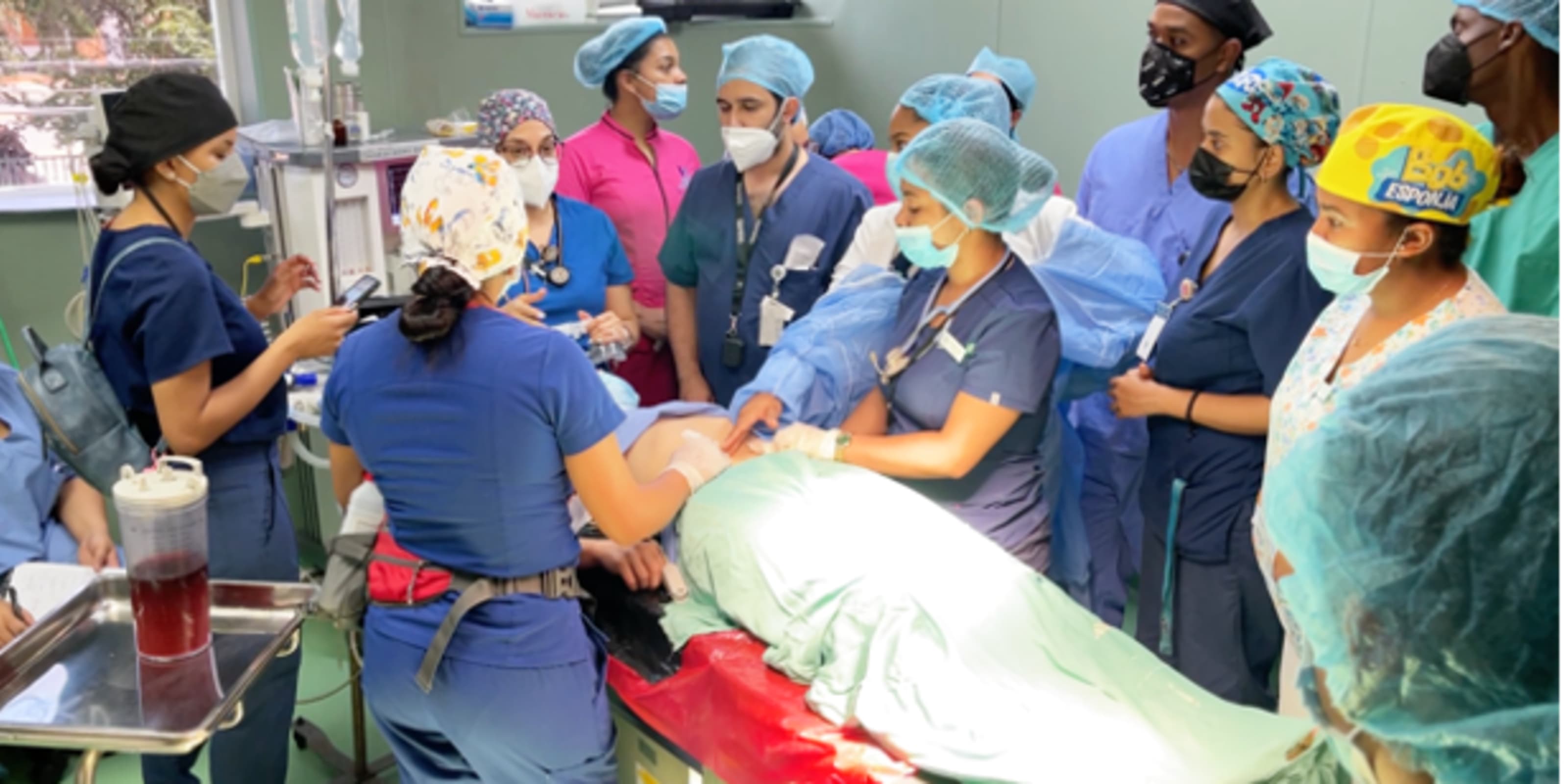 Doxer Helps Support Saving Mothers in the Dominican Republic article hero image