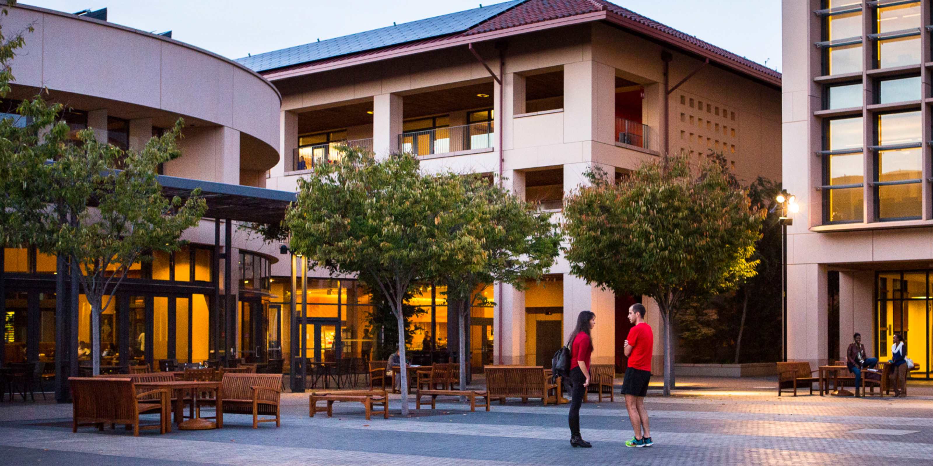 Nominations Now Open: Physicians Executive Program at Stanford GSB Article hero image