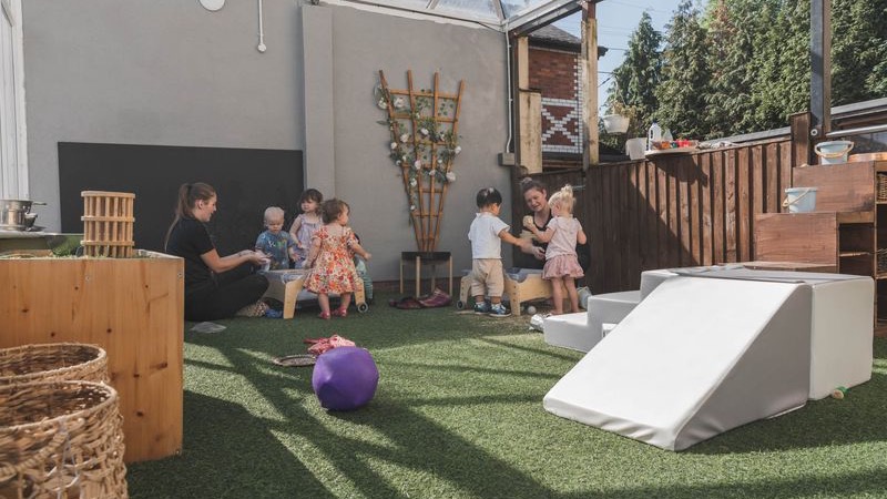 undefined-Storal- Learning Hive-2