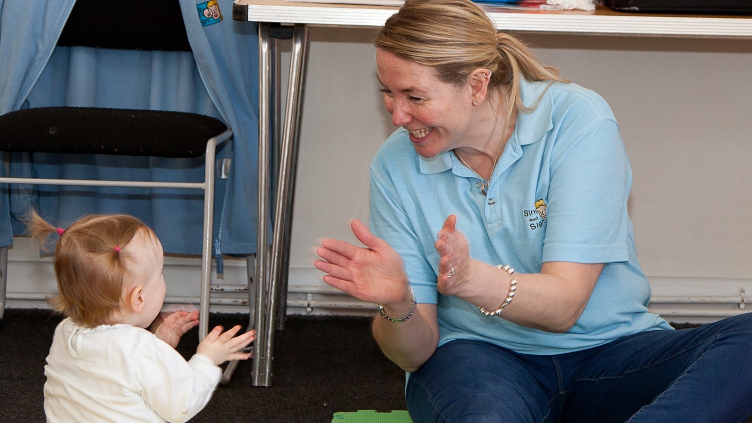 Sing and Sign-Lewes, Uckfield, Peacehaven, Burgess Hill, Haywards Heath & Heathfield