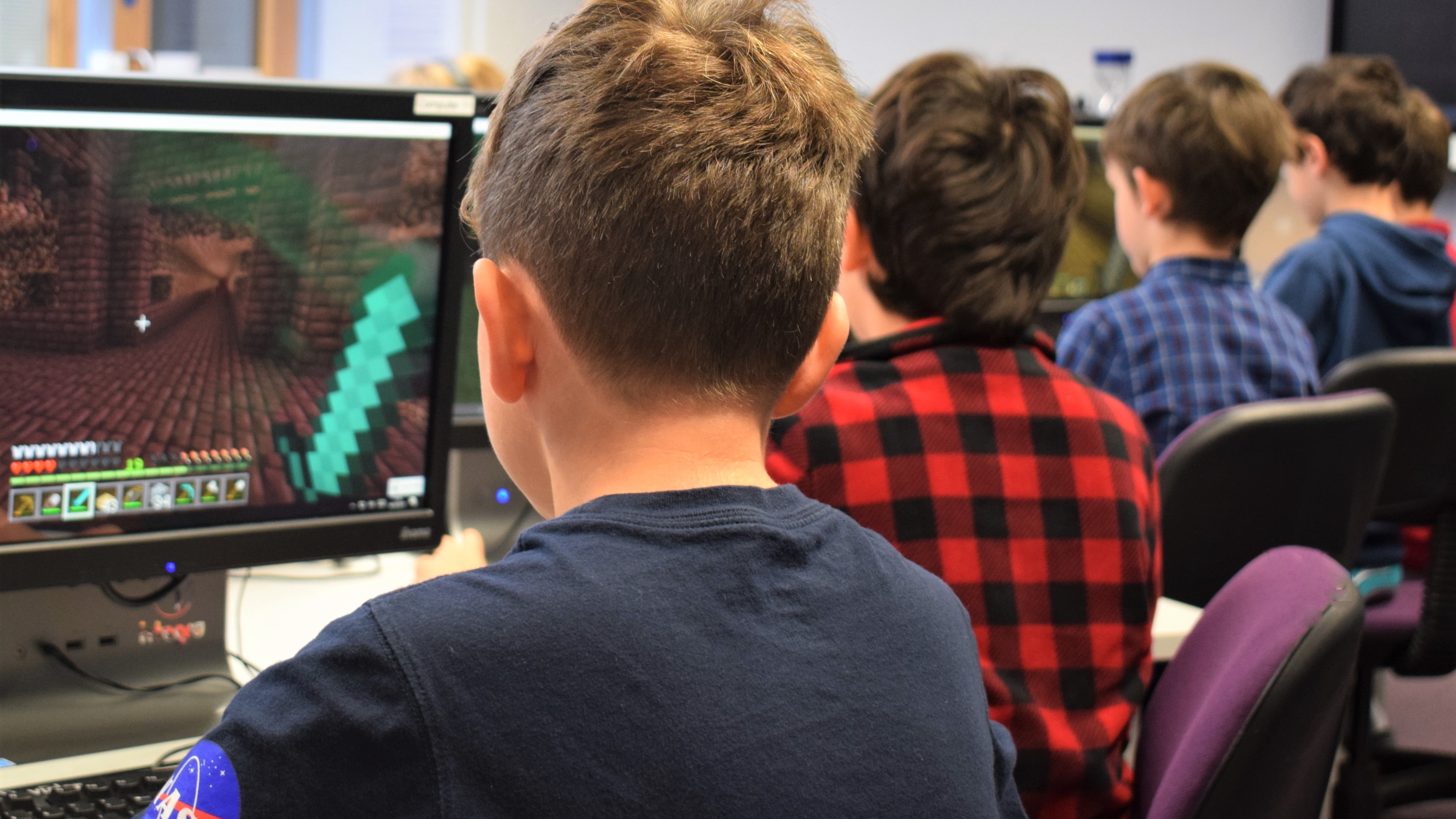 Year 3-6 - Minecraft Club - Wimbledon Chase - Docode