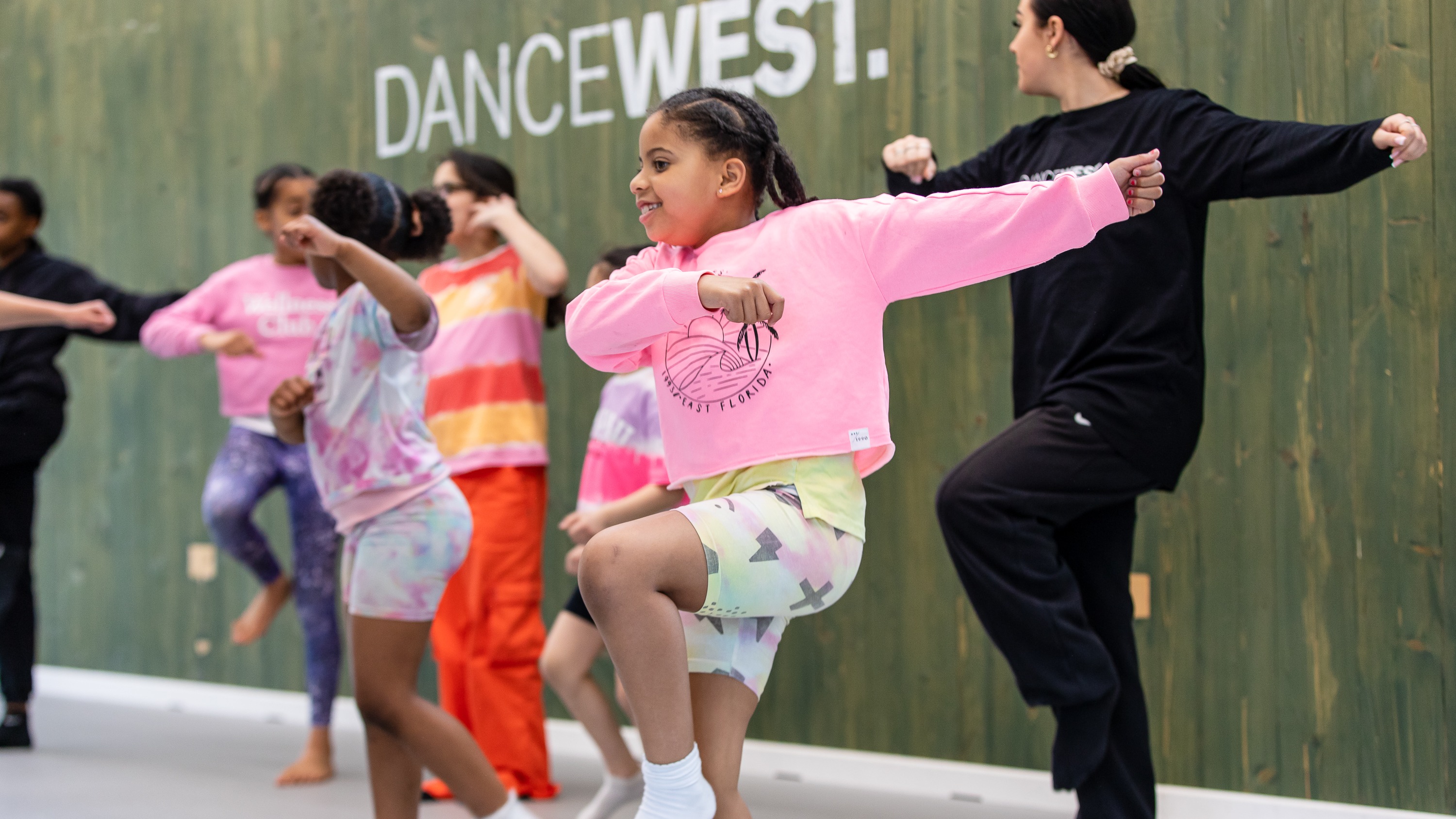 Street Dance and Hip Hop (4-9 Ages) - DanceWest