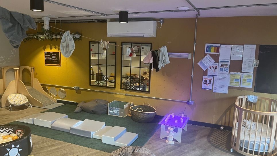 undefined-Maggie & Rose, Islington-1