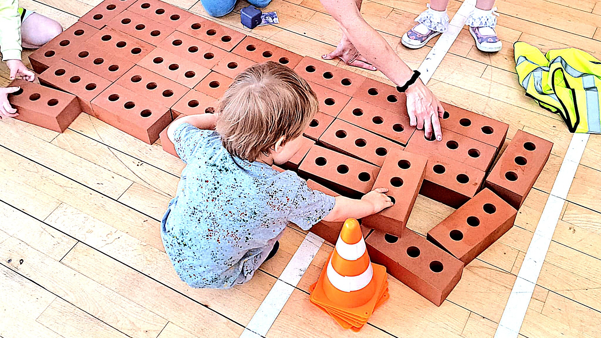 undefined-Pop Up Play Village -	Lanarkshire-2