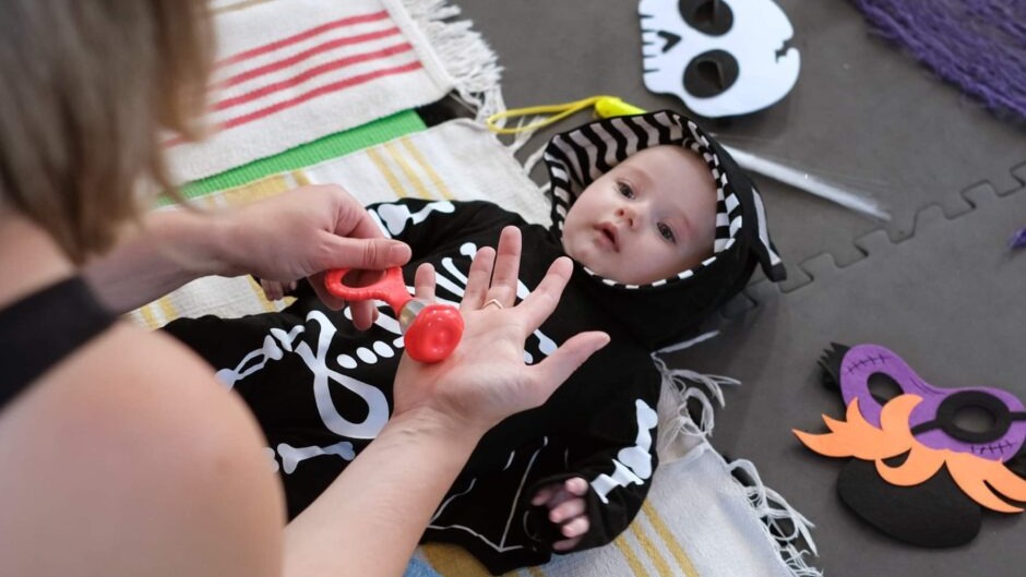 Tinies at the LC-Baby Love Groups-0