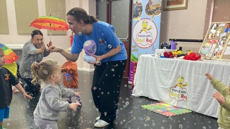 undefined-Phonics with Robot Reg East Leeds-5