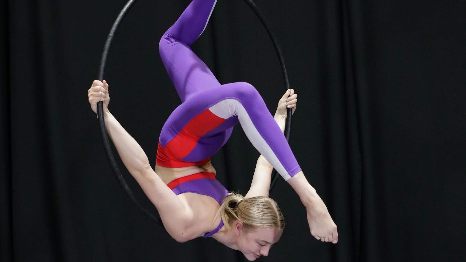Senior Cirque — photo 3