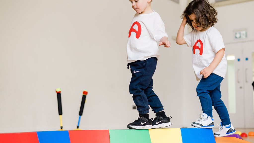 undefined-Activitots - Classes-4