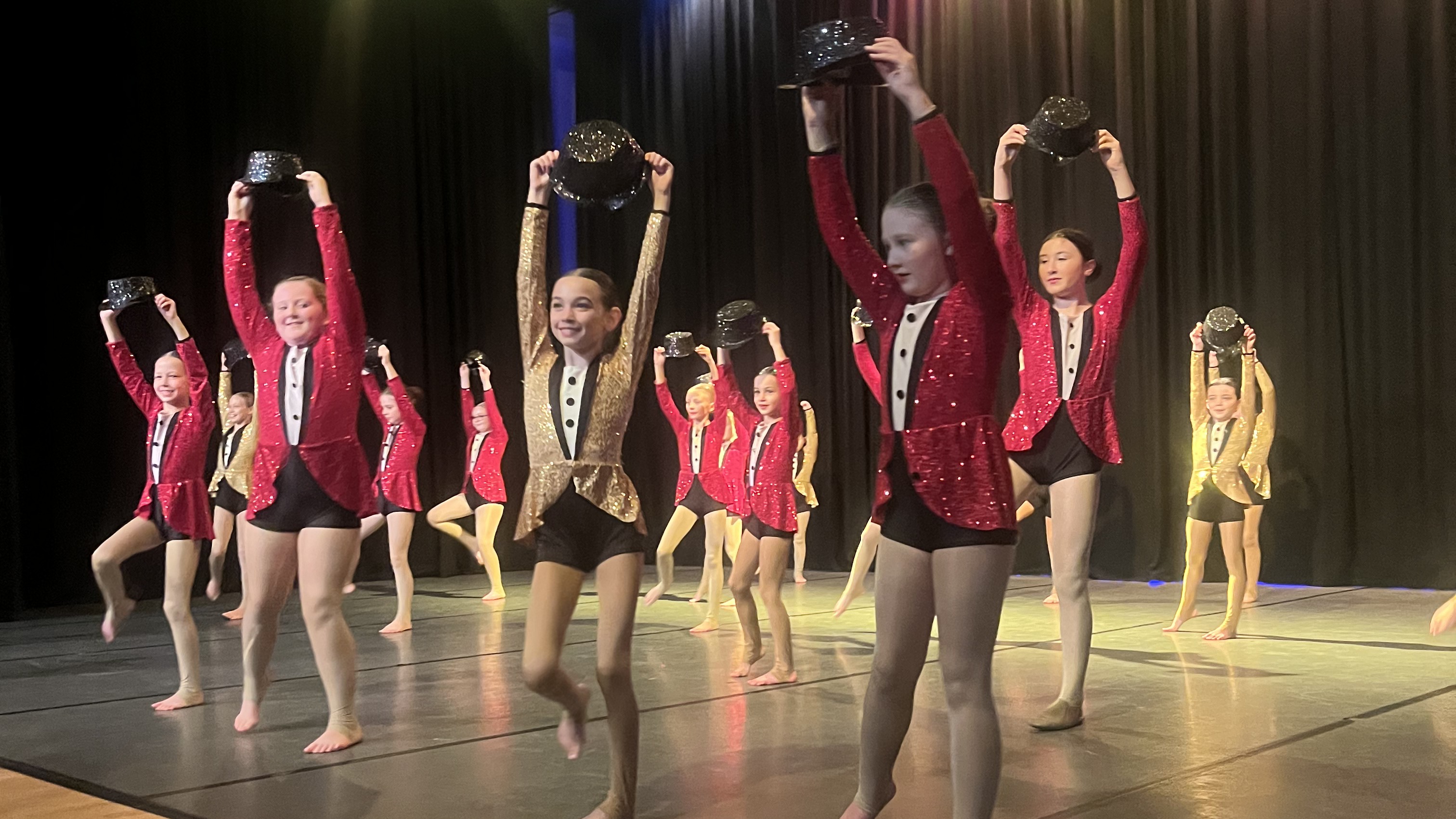 GENERAL DANCE (Juniors)