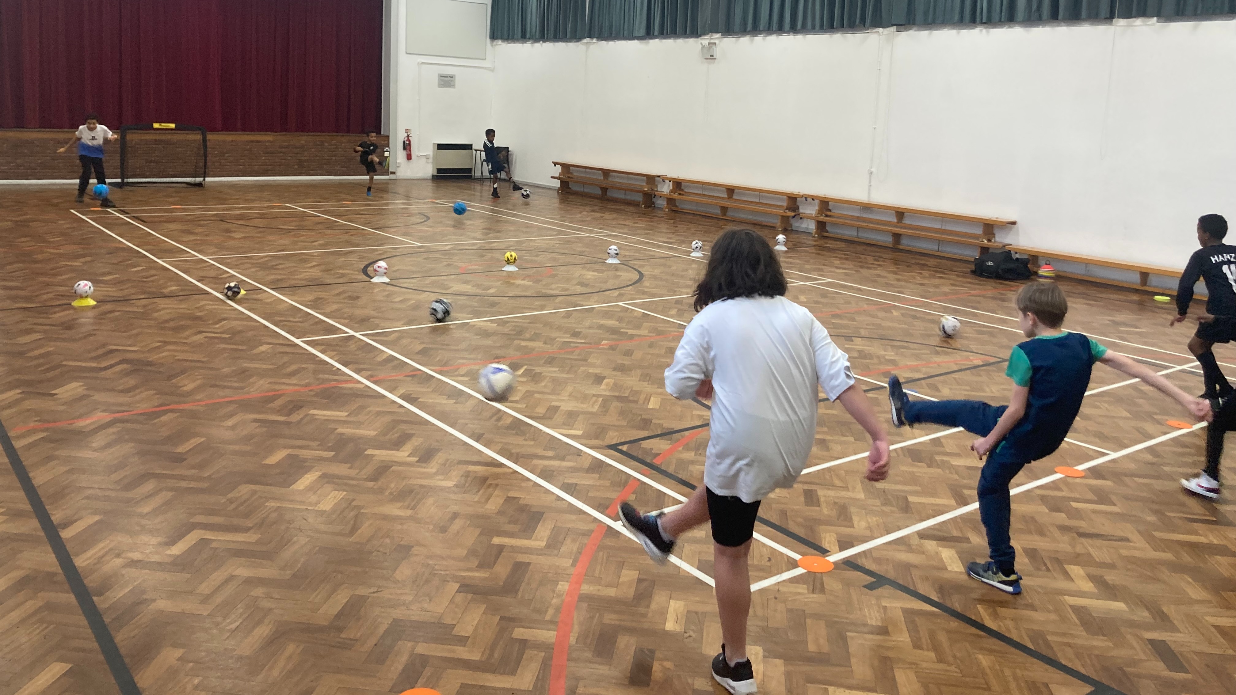 HE2 - Home Ed Football Age 6-12 - Wednesday Bearwood