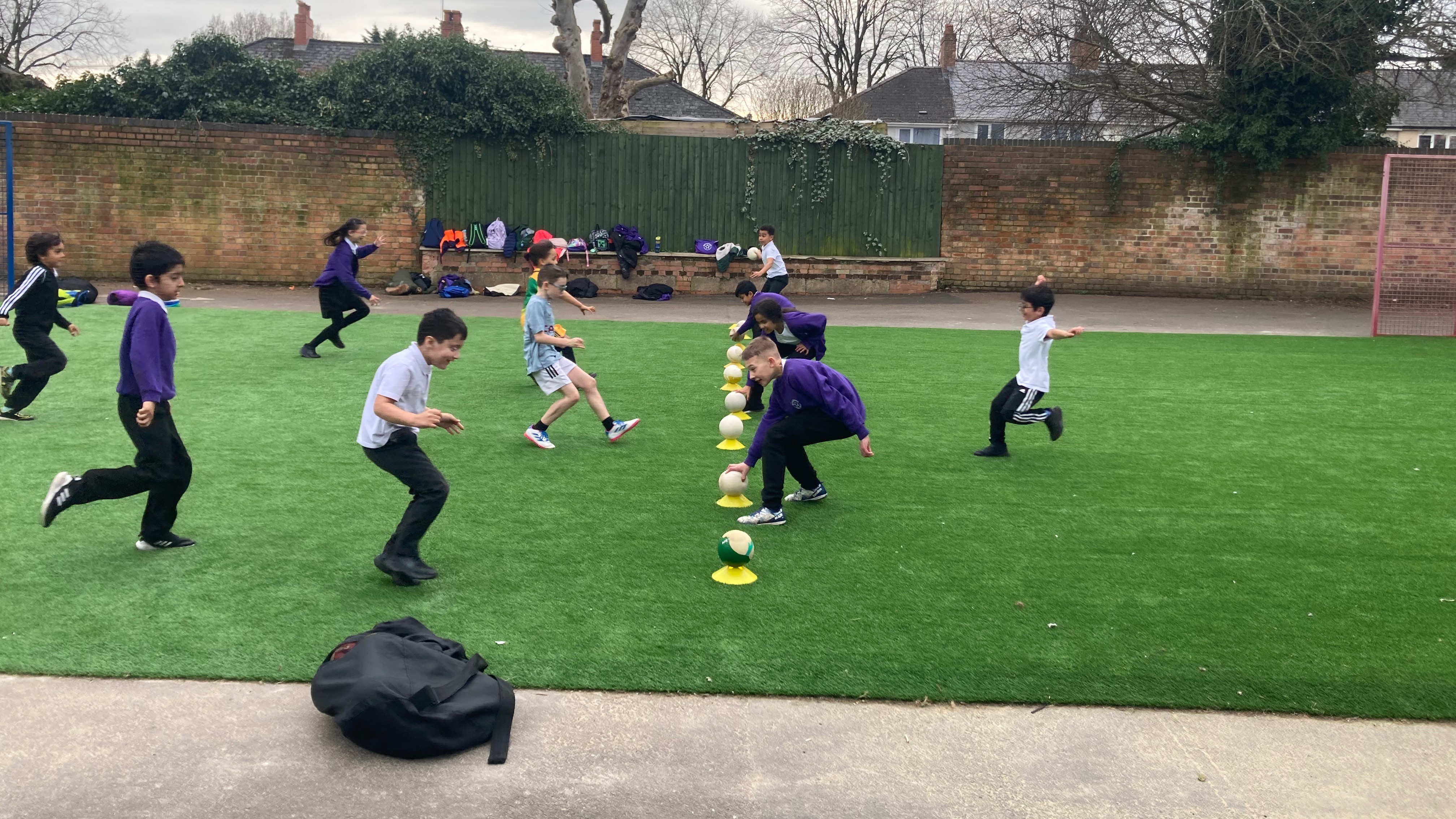 B4 Year 4-6 Friday Multi-sports Billesley Primary — photo 2